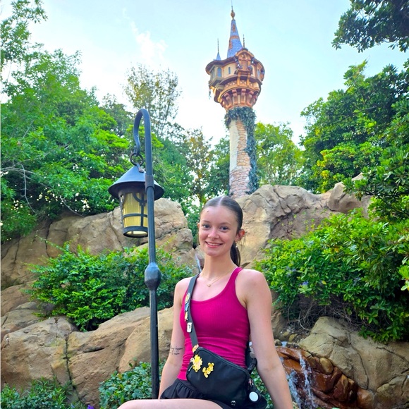 Meet your Posher, Riley - Picture 1 of 1